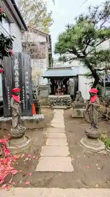 新萱田水神宮の地蔵