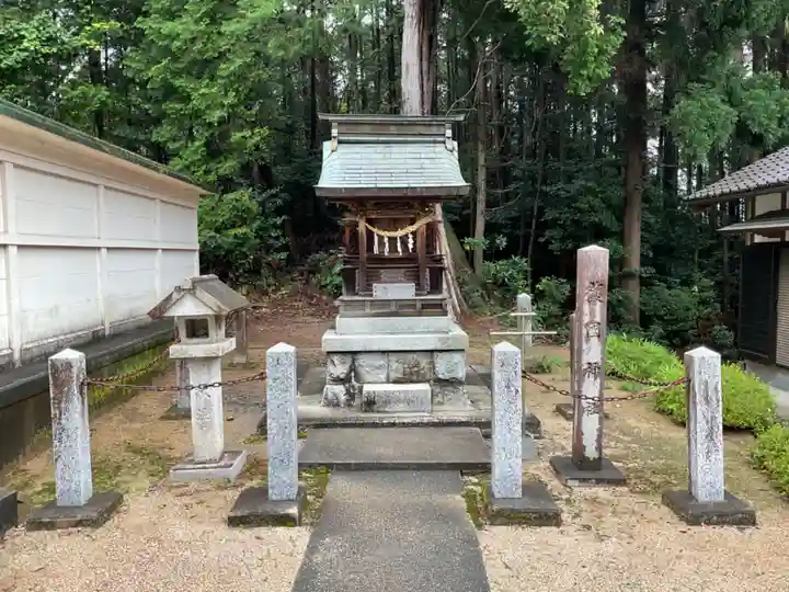 諏訪神社の末社・摂社