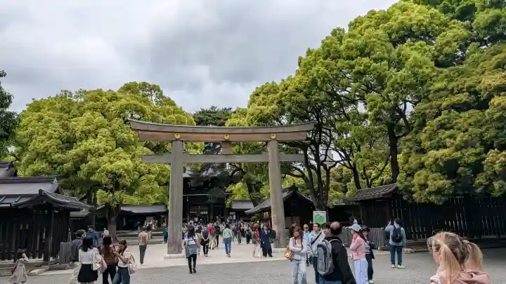 明治神宮の{uncategorized: "未分類", other: "その他", undefined: "問題あり", building: "その他建物", grave: "お墓", sacred_gate: "鳥居", guardian: "狛犬", statue: "像", buddha: "仏像", history: "歴史", nature: "自然", garden: "庭園", animal: "動物", pagoda: "塔", temizu: "手水舎", mountain_gate: "山門・神門", sanctuary: "本殿・本堂", subordinate: "末社・摂社", art: "芸術", scenery: "景色", jizo: "地蔵", ema: "絵馬", goshuin: "御朱印", omikuji: "おみくじ", items: "授与品その他", amulet: "お守り", goshuincho: "御朱印帳", eats: "食事", festival: "お祭り", votive_dance: "神楽", shichigosan: "七五三参", wedding: "結婚式", experience: "体験その他", initially: "初詣", around: "周辺", anti_infection: "感染症対策"}