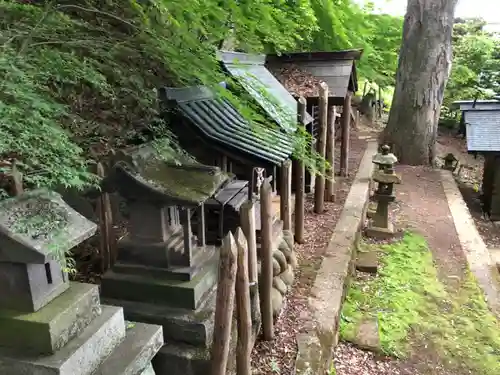 手長神社の末社