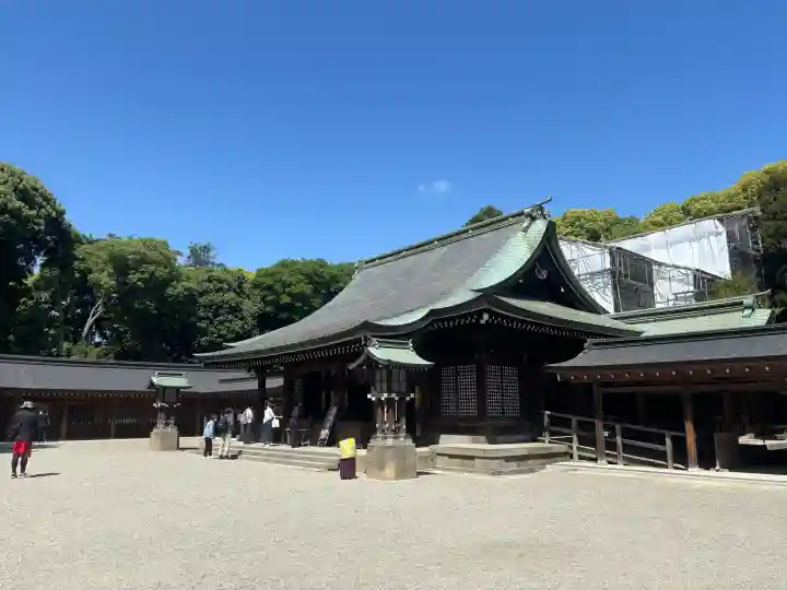 武蔵一宮氷川神社の{uncategorized: "未分類", other: "その他", undefined: "問題あり", building: "その他建物", grave: "お墓", sacred_gate: "鳥居", guardian: "狛犬", statue: "像", buddha: "仏像", history: "歴史", nature: "自然", garden: "庭園", animal: "動物", pagoda: "塔", temizu: "手水舎", mountain_gate: "山門・神門", sanctuary: "本殿・本堂", subordinate: "末社・摂社", art: "芸術", scenery: "景色", jizo: "地蔵", ema: "絵馬", goshuin: "御朱印", omikuji: "おみくじ", items: "授与品その他", amulet: "お守り", goshuincho: "御朱印帳", eats: "食事", festival: "お祭り", votive_dance: "神楽", shichigosan: "七五三参", wedding: "結婚式", experience: "体験その他", initially: "初詣", around: "周辺", anti_infection: "感染症対策"}