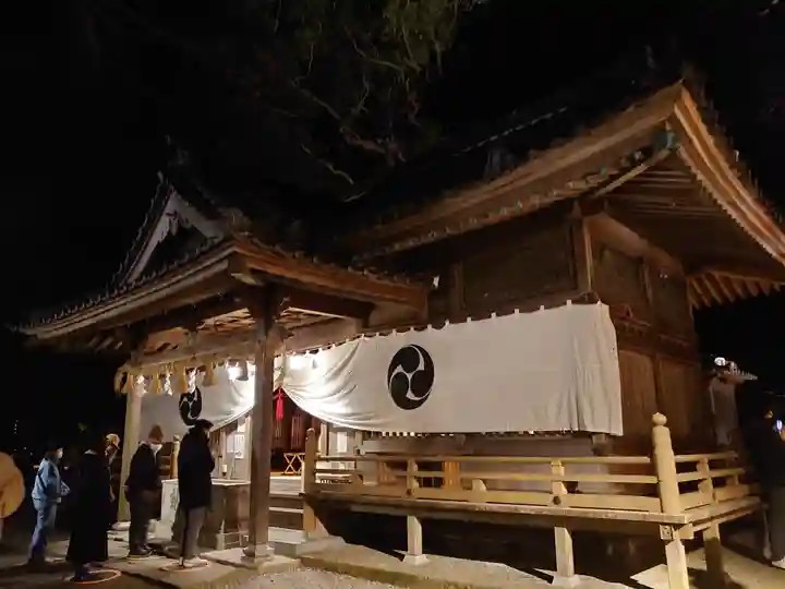 事任八幡宮の本殿・本堂