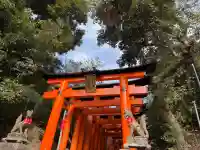 伏見稲荷大社の{uncategorized: "未分類", other: "その他", undefined: "問題あり", building: "その他建物", grave: "お墓", sacred_gate: "鳥居", guardian: "狛犬", statue: "像", buddha: "仏像", history: "歴史", nature: "自然", garden: "庭園", animal: "動物", pagoda: "塔", temizu: "手水舎", mountain_gate: "山門・神門", sanctuary: "本殿・本堂", subordinate: "末社・摂社", art: "芸術", scenery: "景色", jizo: "地蔵", ema: "絵馬", goshuin: "御朱印", omikuji: "おみくじ", items: "授与品その他", amulet: "お守り", goshuincho: "御朱印帳", eats: "食事", festival: "お祭り", votive_dance: "神楽", shichigosan: "七五三参", wedding: "結婚式", experience: "体験その他", initially: "初詣", around: "周辺", anti_infection: "感染症対策"}