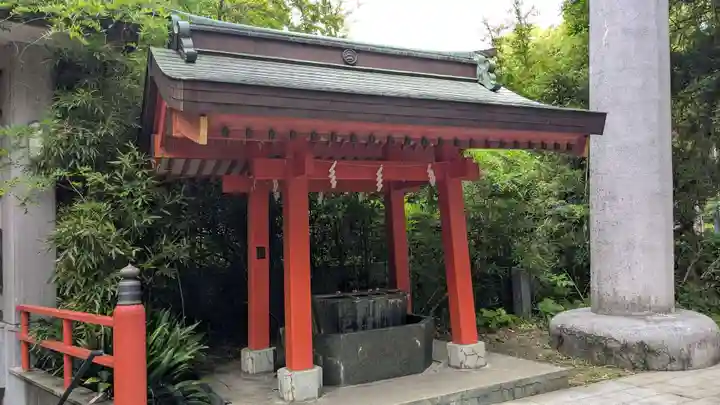 宮地嶽神社の手水舎