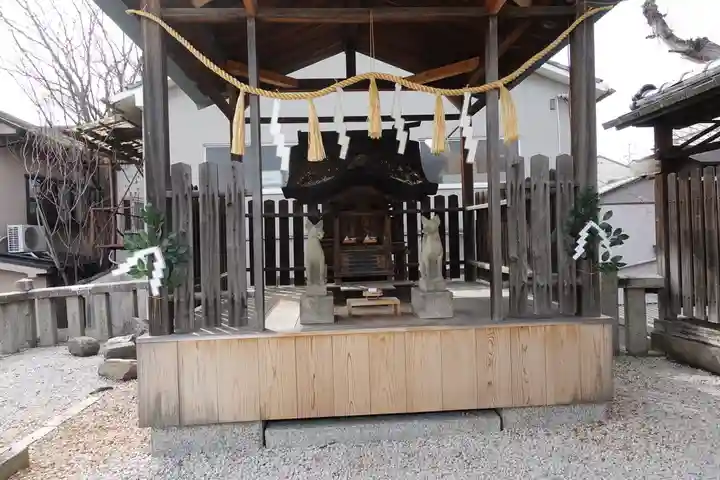 櫟谷七野神社の末社・摂社