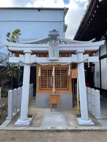 粟嶋堂宗徳寺の末社