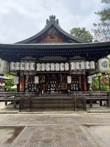 御霊神社（上御霊神社）の{uncategorized: "未分類", other: "その他", undefined: "問題あり", building: "その他建物", grave: "お墓", sacred_gate: "鳥居", guardian: "狛犬", statue: "像", buddha: "仏像", history: "歴史", nature: "自然", garden: "庭園", animal: "動物", pagoda: "塔", temizu: "手水舎", mountain_gate: "山門・神門", sanctuary: "本殿・本堂", subordinate: "末社・摂社", art: "芸術", scenery: "景色", jizo: "地蔵", ema: "絵馬", goshuin: "御朱印", omikuji: "おみくじ", items: "授与品その他", amulet: "お守り", goshuincho: "御朱印帳", eats: "食事", festival: "お祭り", votive_dance: "神楽", shichigosan: "七五三参", wedding: "結婚式", experience: "体験その他", initially: "初詣", around: "周辺", anti_infection: "感染症対策"}