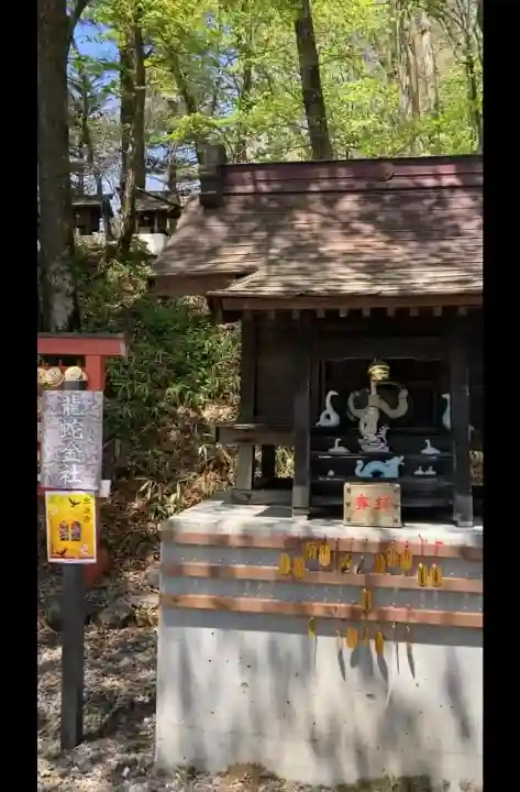 熊野皇大神社の{uncategorized: "未分類", other: "その他", undefined: "問題あり", building: "その他建物", grave: "お墓", sacred_gate: "鳥居", guardian: "狛犬", statue: "像", buddha: "仏像", history: "歴史", nature: "自然", garden: "庭園", animal: "動物", pagoda: "塔", temizu: "手水舎", mountain_gate: "山門・神門", sanctuary: "本殿・本堂", subordinate: "末社・摂社", art: "芸術", scenery: "景色", jizo: "地蔵", ema: "絵馬", goshuin: "御朱印", omikuji: "おみくじ", items: "授与品その他", amulet: "お守り", goshuincho: "御朱印帳", eats: "食事", festival: "お祭り", votive_dance: "神楽", shichigosan: "七五三参", wedding: "結婚式", experience: "体験その他", initially: "初詣", around: "周辺", anti_infection: "感染症対策"}