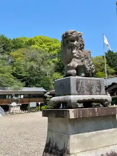 手力雄神社の狛犬