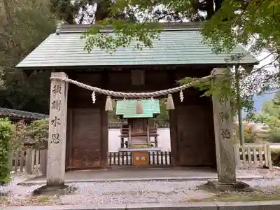 白山比咩神社の山門・神門