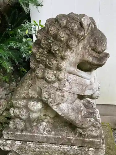 冠嶽神社の狛犬