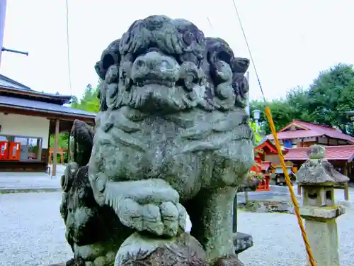 熊野神社の狛犬