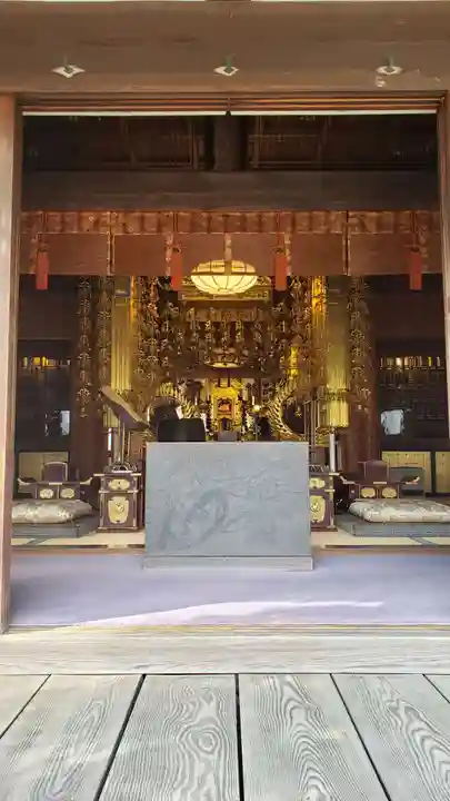 樹源寺の本殿・本堂