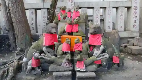 笠間稲荷神社 東京別社の狛犬