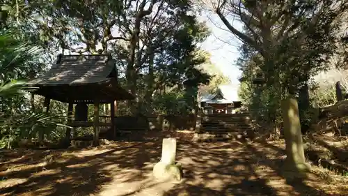 大庭神社の庭園