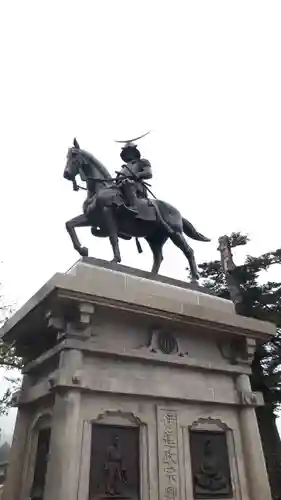 宮城縣護國神社の像