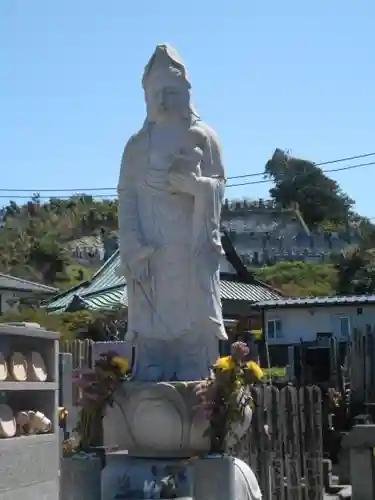 勧行寺の仏像