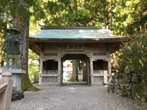 焼山寺の山門・神門