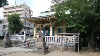 白髭神社の本殿・本堂