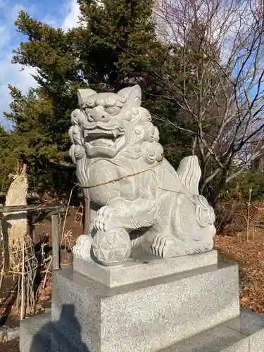 上手稲神社の狛犬