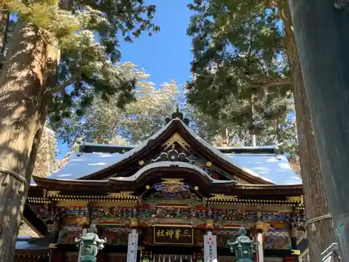 三峯神社の本殿・本堂
