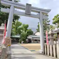 素盞嗚神社の{uncategorized: "未分類", other: "その他", undefined: "問題あり", building: "その他建物", grave: "お墓", sacred_gate: "鳥居", guardian: "狛犬", statue: "像", buddha: "仏像", history: "歴史", nature: "自然", garden: "庭園", animal: "動物", pagoda: "塔", temizu: "手水舎", mountain_gate: "山門・神門", sanctuary: "本殿・本堂", subordinate: "末社・摂社", art: "芸術", scenery: "景色", jizo: "地蔵", ema: "絵馬", goshuin: "御朱印", omikuji: "おみくじ", items: "授与品その他", amulet: "お守り", goshuincho: "御朱印帳", eats: "食事", festival: "お祭り", votive_dance: "神楽", shichigosan: "七五三参", wedding: "結婚式", experience: "体験その他", initially: "初詣", around: "周辺", anti_infection: "感染症対策"}