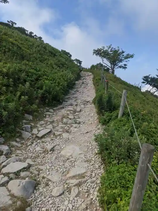 伊吹山寺の周辺