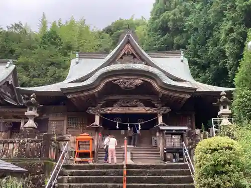 清滝寺の本殿・本堂