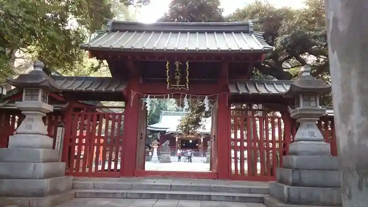 金王八幡宮の山門・神門