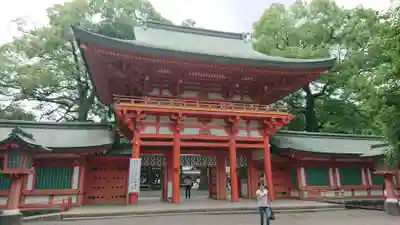 武蔵一宮氷川神社の山門・神門