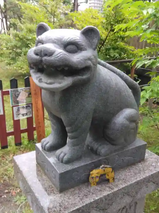 大江神社の狛犬