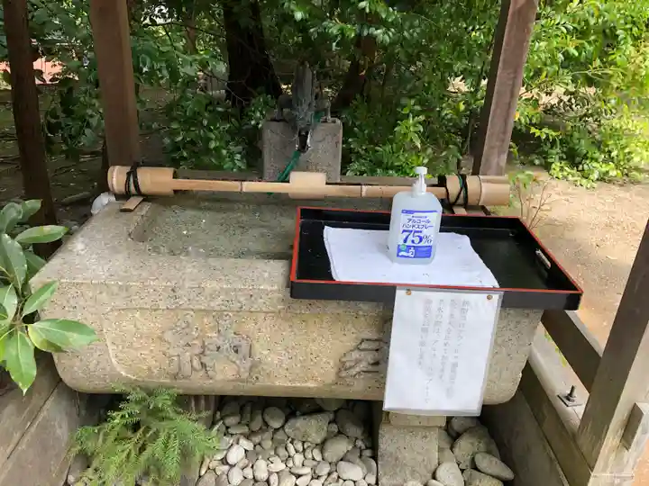 柴神社の手水舎