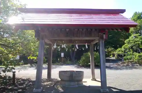 松前神社の手水舎