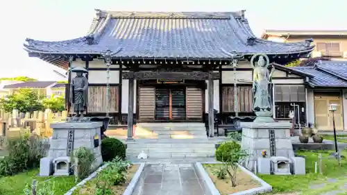 廣徳院の本殿・本堂