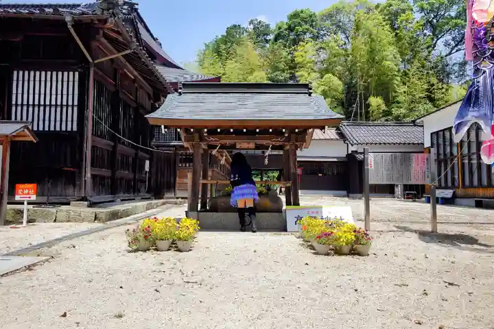 高野神社の手水舎