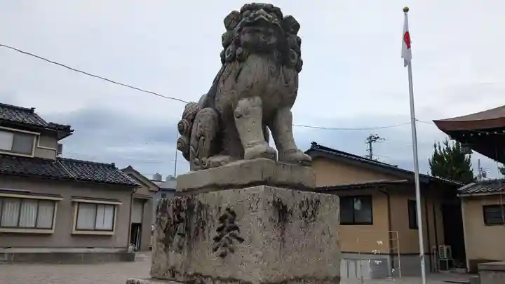 愛宕神社の狛犬