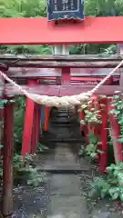 栗川稲荷神社の鳥居