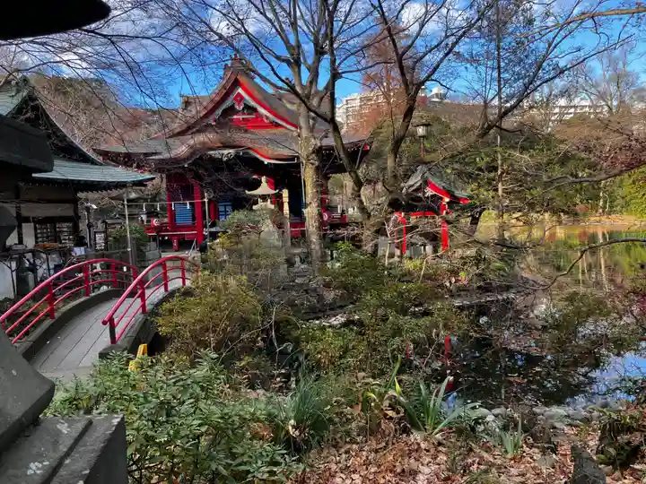 井の頭弁財天(大盛寺)の本殿・本堂