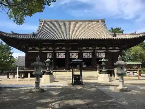 鶴林寺の本殿