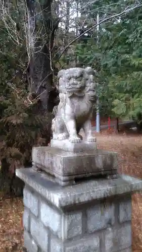 尾崎神社の狛犬