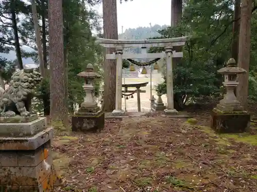 下村八幡社の鳥居