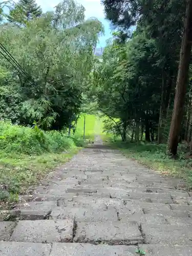 亀岡八幡宮の周辺