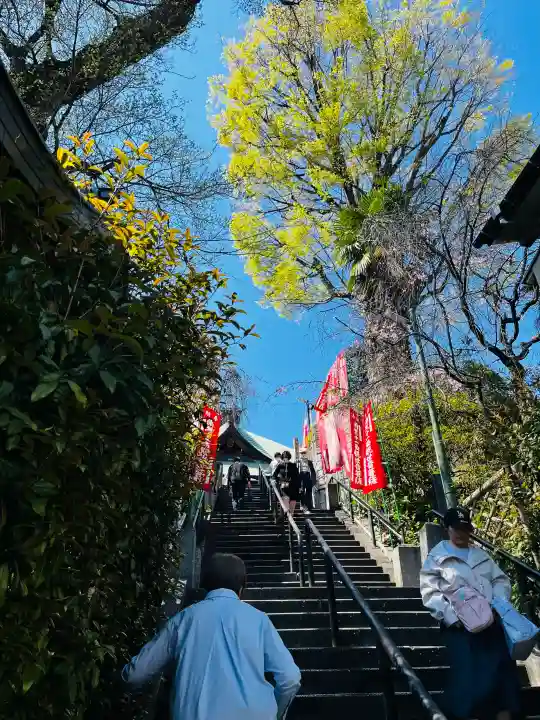 弘明寺の{uncategorized: "未分類", other: "その他", undefined: "問題あり", building: "その他建物", grave: "お墓", sacred_gate: "鳥居", guardian: "狛犬", statue: "像", buddha: "仏像", history: "歴史", nature: "自然", garden: "庭園", animal: "動物", pagoda: "塔", temizu: "手水舎", mountain_gate: "山門・神門", sanctuary: "本殿・本堂", subordinate: "末社・摂社", art: "芸術", scenery: "景色", jizo: "地蔵", ema: "絵馬", goshuin: "御朱印", omikuji: "おみくじ", items: "授与品その他", amulet: "お守り", goshuincho: "御朱印帳", eats: "食事", festival: "お祭り", votive_dance: "神楽", shichigosan: "七五三参", wedding: "結婚式", experience: "体験その他", initially: "初詣", around: "周辺", anti_infection: "感染症対策"}