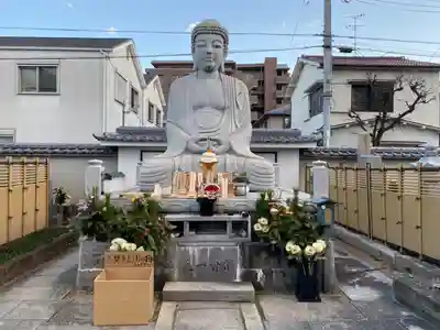 遠照山 光明寺（尼崎大仏）の仏像