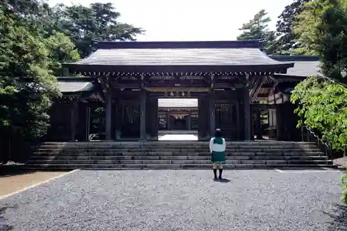 名和神社の山門・神門