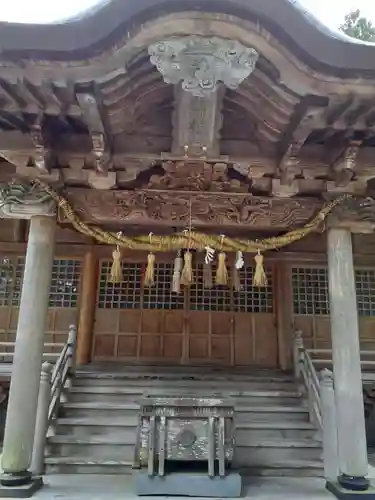 八幡神社の本殿・本堂