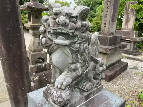 大塚神社の狛犬