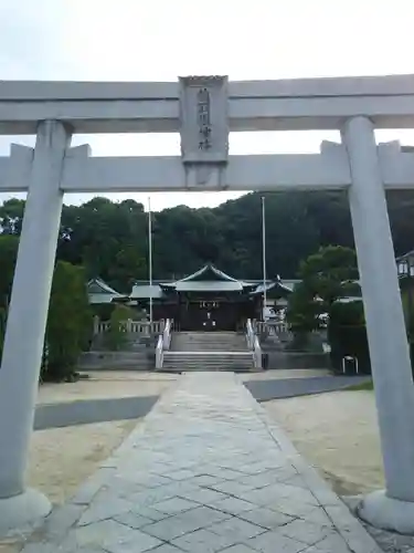 鶴羽根神社の鳥居