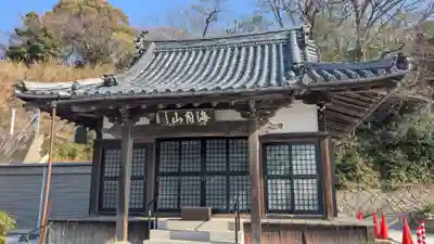 梅津寺の本殿・本堂