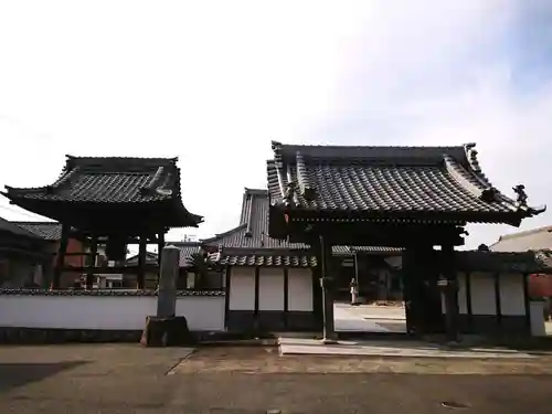 祐専寺の山門・神門